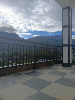 Bro Code Marayoor A Premium Family Friendly Retreat with Panoramic Mountain Views - 1