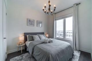 Luxury Urban Town home - 2