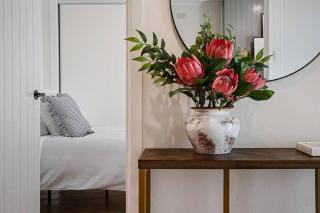 Frankie's Place- lux & stylish - 4