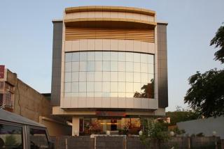 Hotel Sheela Shree Plaza - Jhansi - 9
