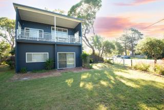 Blissful Beachfront Apartment Broulee - 9