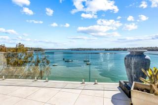 Ocean Front Luxury The Lambeth Walk - Bundeena - 5