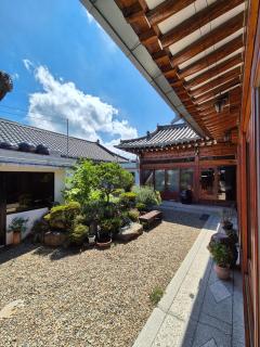 Yeonyijae hanok stay - Gyeongju - 3