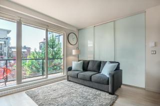 Executive Condo In Old Town - Victoria - 7