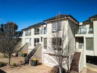 StayAU 3BR Cozy Retreat Point Cook Golf Nearby - 8