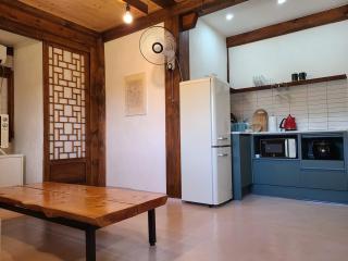 Yeongam Haeden Hanok Stay - 4