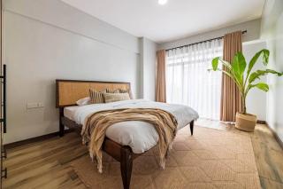Lush Retreat Near Yaya Center with Pool, Gym & Views - Nairobi - 1