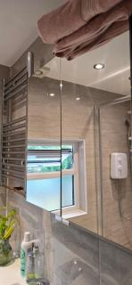 Private Rooms near Hither green Station - 2