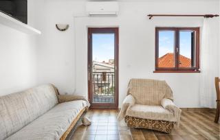 2 Bedroom Awesome Apartment In Sibenik - 7