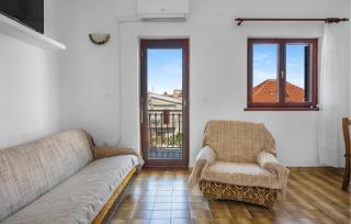 Nice Apartment In Sibenik With Wifi - Šibenik - 6