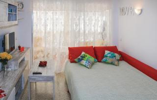 Pet Friendly Apartment In Torremolinos - Torremolinos - 3
