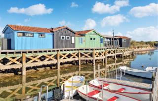 Stunning Home In Royan With Wifi - Royan - 2