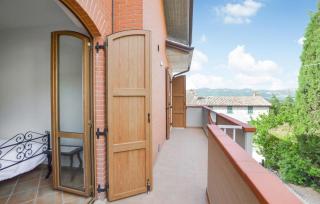 3 Bedroom Cozy Apartment In Gubbio - Gubbio - 2