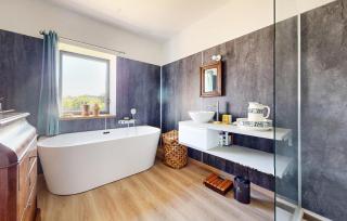 Beautiful Home In Bourg Lastic - Bourg-Lastic - 4
