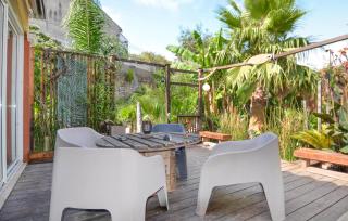 Amazing Home In Arles - 2