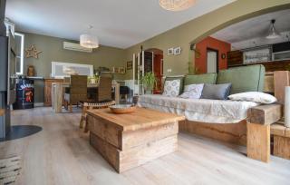3 Bedroom Stunning Home In Arles - Arles - 8