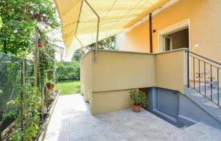 Cozy Apt With Private Terrace - 3