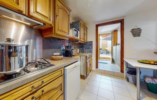 Nice Home In Neuville-Sous-Montreuil - 3