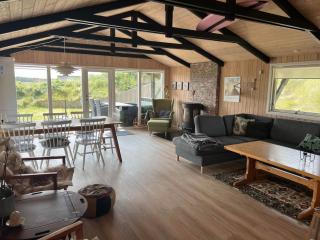 Ernavej 4A, Lovely Holiday Home For Rent In The First Dune Row - 8