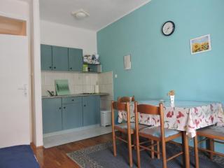 Apartments Ivanov - Novalja - 1