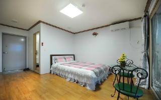 Yeosu Court Pension - 6