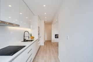 Host Wise - Bright Seaside Flat - Póvoa de Varzim - 8