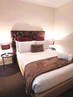 1 Sparkling Sanctuary Joondana 3brgarage - Perth - 7