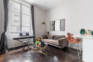 Magnifique appartement Colisée - París - 8