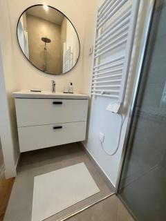 Appartement cosy flat 1 min from Paris - 8