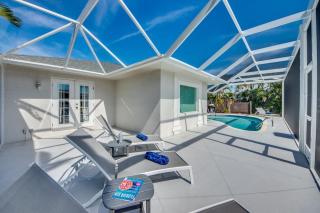 Villa Belle Isle by CoralVilla - pool, south facing - Cape Coral - 1