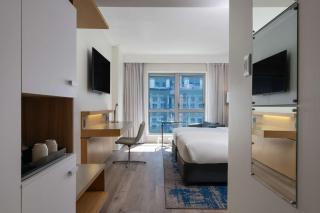 Radisson Blu Gautrain Hotel, Sandton Johannesburg - 6