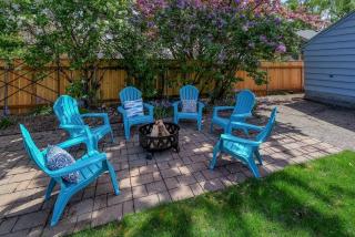 Style Meets Comfort In Beautiful Design - Vancouver - 6