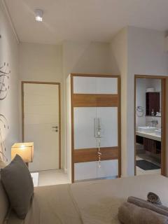 Luxurious 3 Bedroom Apt - Sea View - ES13 - 6