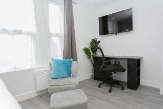 Serene Studio apartment Sydenham - Forest Hill - 2