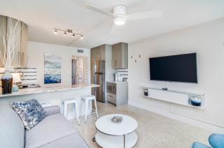 Boutique Vacation Rental Complex At Beach - Cocoa Beach - 2