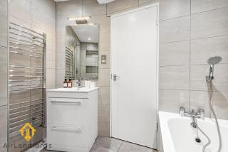 Сеntral 2 bedroom Flat in Acton Central - London - 1