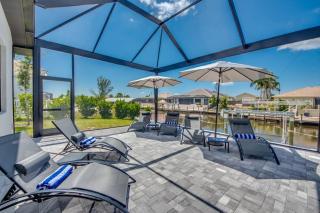 Villa Escape by CoralVilla - modern villa on water - Cape Coral - 5