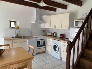 Lake Cottage, In A Small Village - Caurel - 7