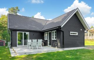 Svarta Huset - 0