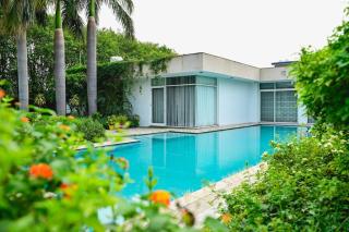 Udman Luxe Villa Chattarpur - New Delhi - 9
