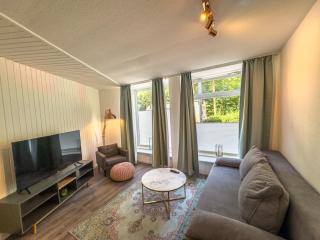 Schöne Wohnung für 4 Gäste an der Eilenriede mit kostenlosen Parkplätzen - Hannover - 0