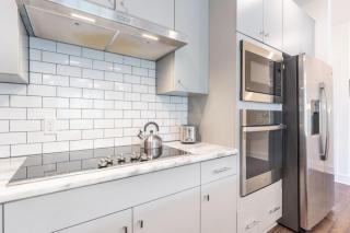 6 Bedroom Quiet Townhome! 6min to Airport & 15min to Downtown! - Nashville - 3