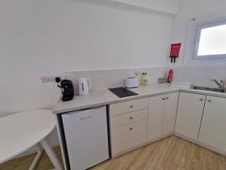 Kitieos Central Apts 100m From Finikoudes Beach - Larnaca - 8