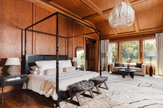 Private 37 Acre Lake Estate On 164 Acres - 11 Br - Highland - 7