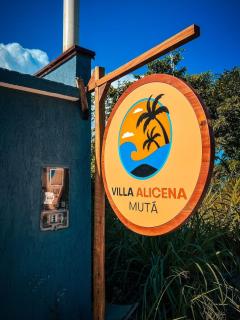 A2 uma suite, cozinha, sala, frente pisc · Alicena Mutá Cond. Fechado - apto A2 - 7