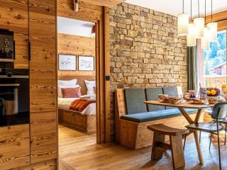 Luxueux chalet 200m² pour 12 pers. aux 3 Vallées, proche pistes et commerces, avec prestations haut de gamme - FR-1-355-244 - 2
