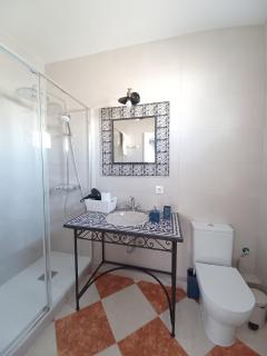 Gibraltar Views Guest House - 8