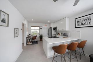 Lovely 1 Bedroom - Just Beachy By Pmi - Fort Lauderdale - 0