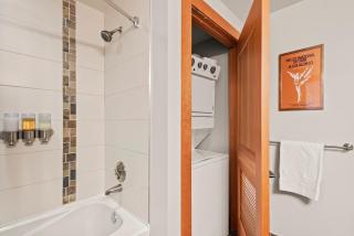 Modern Mountain Suite The Ultimate Alpine Oasis - 3