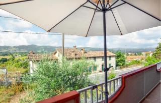 2 Bedroom Awesome Apartment In Gubbio - 7